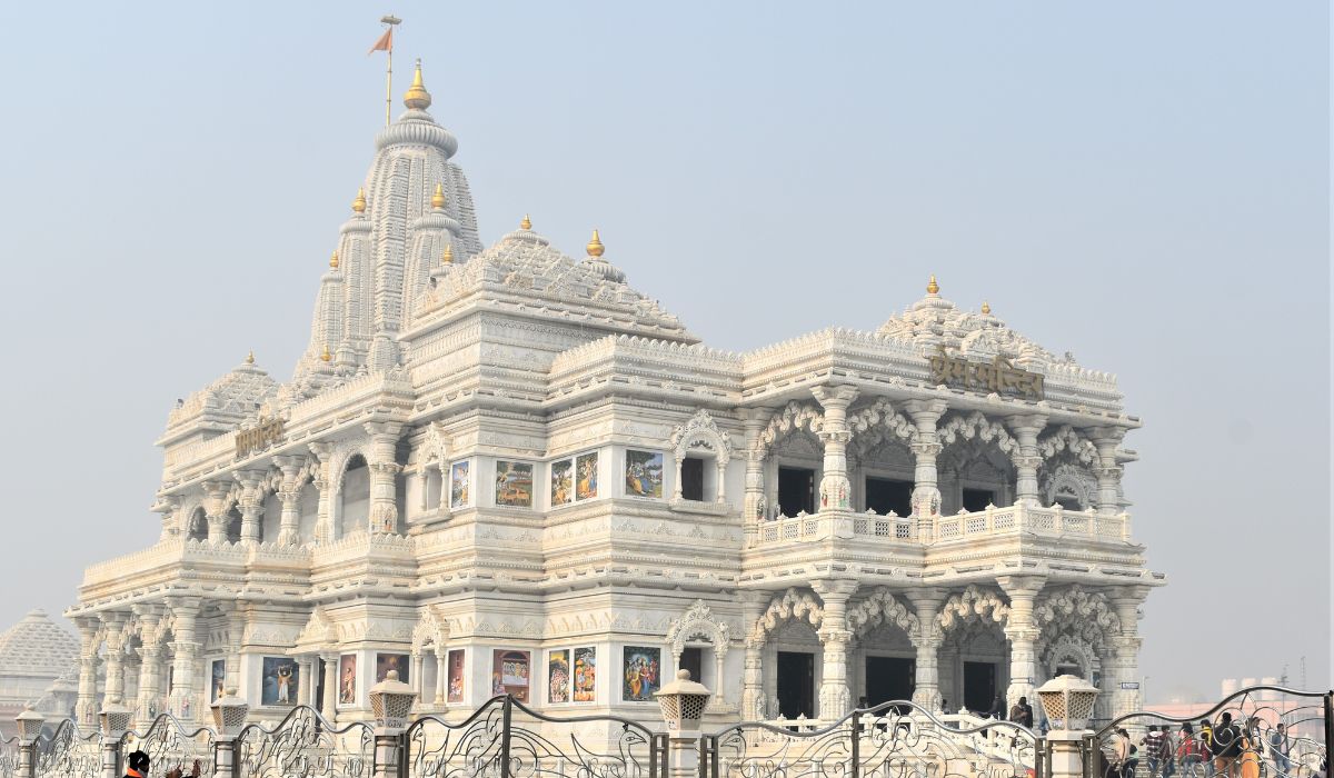 Complete guide of Mathura & Vrindavan Tour from Delhi
