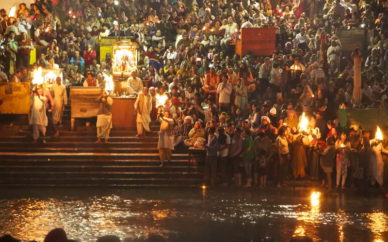 https://www.northindiaprivatetours.com/wp-content/uploads/2024/08/gaganarti.webp